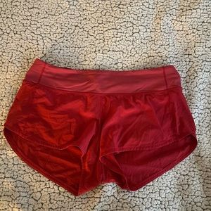 Lululemon Speed Up Low-Rise Lined Shorts 2.5”